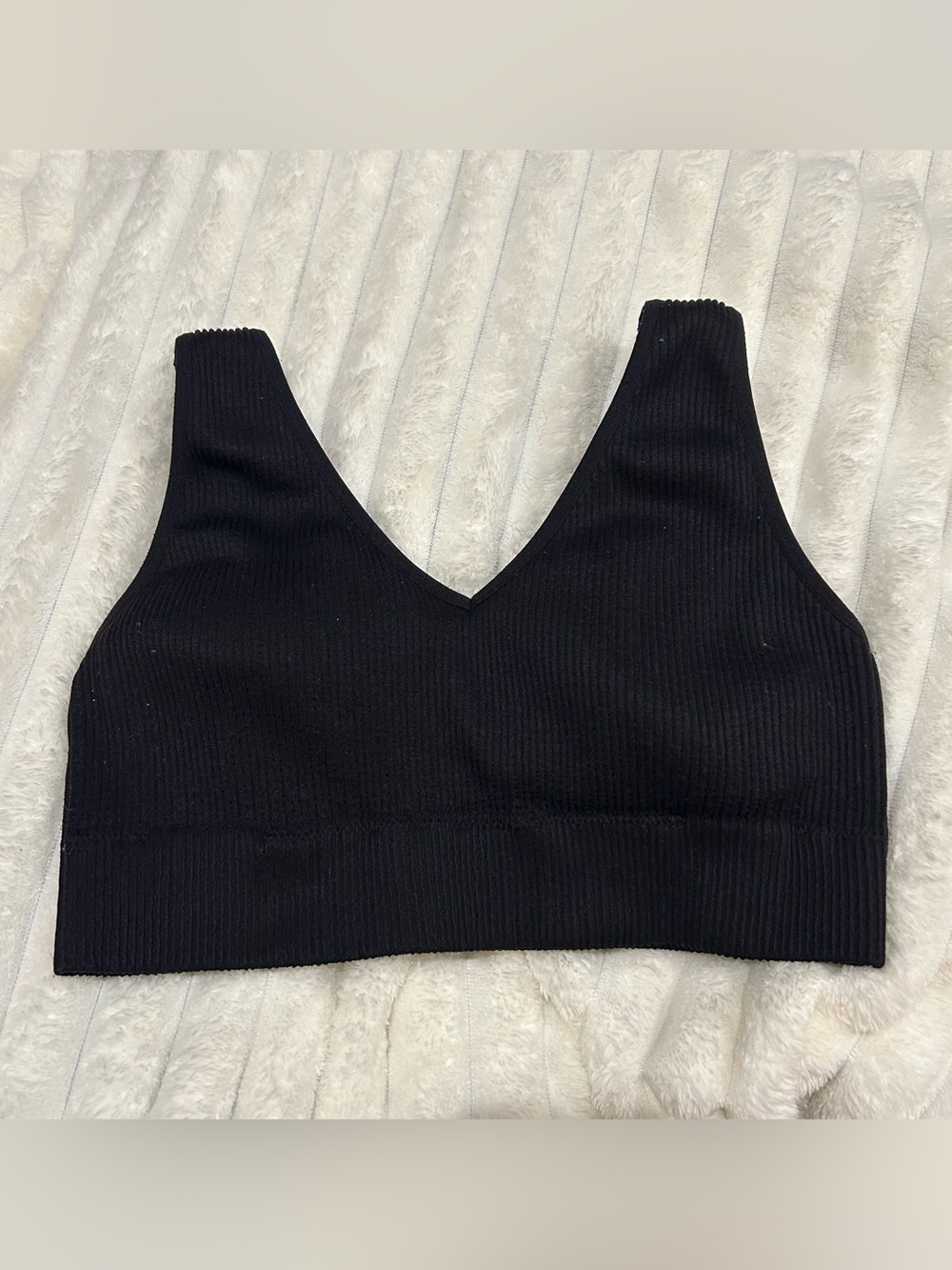 Aerie Black V-Neck Sports Bra